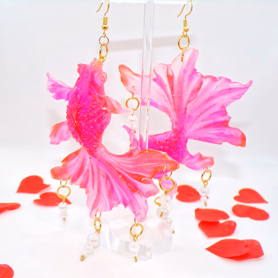 TRUE PHISH romance pearl