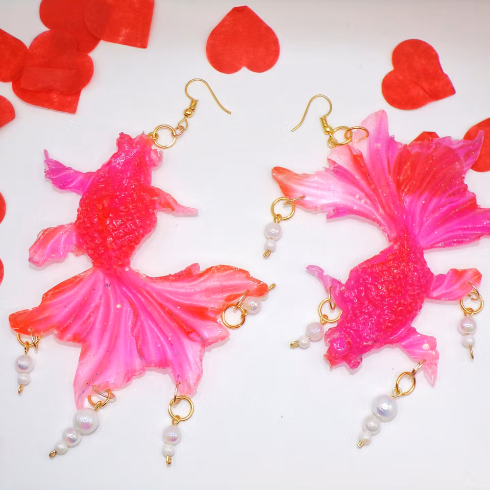 TRUE PHISH romance pearl