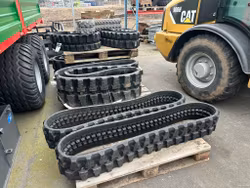 Gummilarver grävmaskin