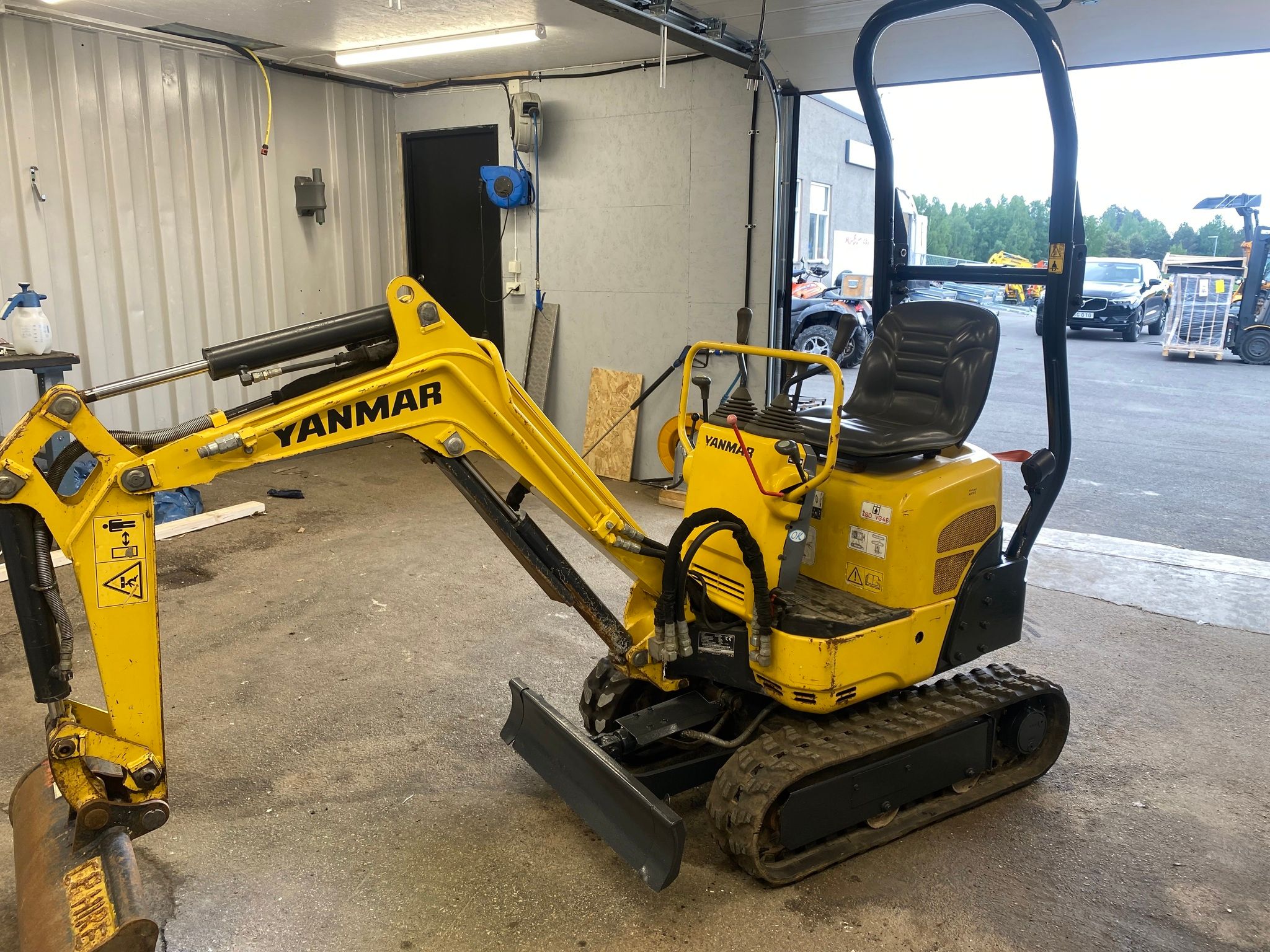 Minigrävare 1,0T Liten kompakt grävare