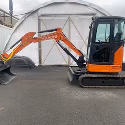 Hyr Hitachi ZX26U-6CR Minigrävare