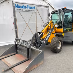 Lastmaskin Everun ER416 inkl skopa / gafflar -SÅLD-