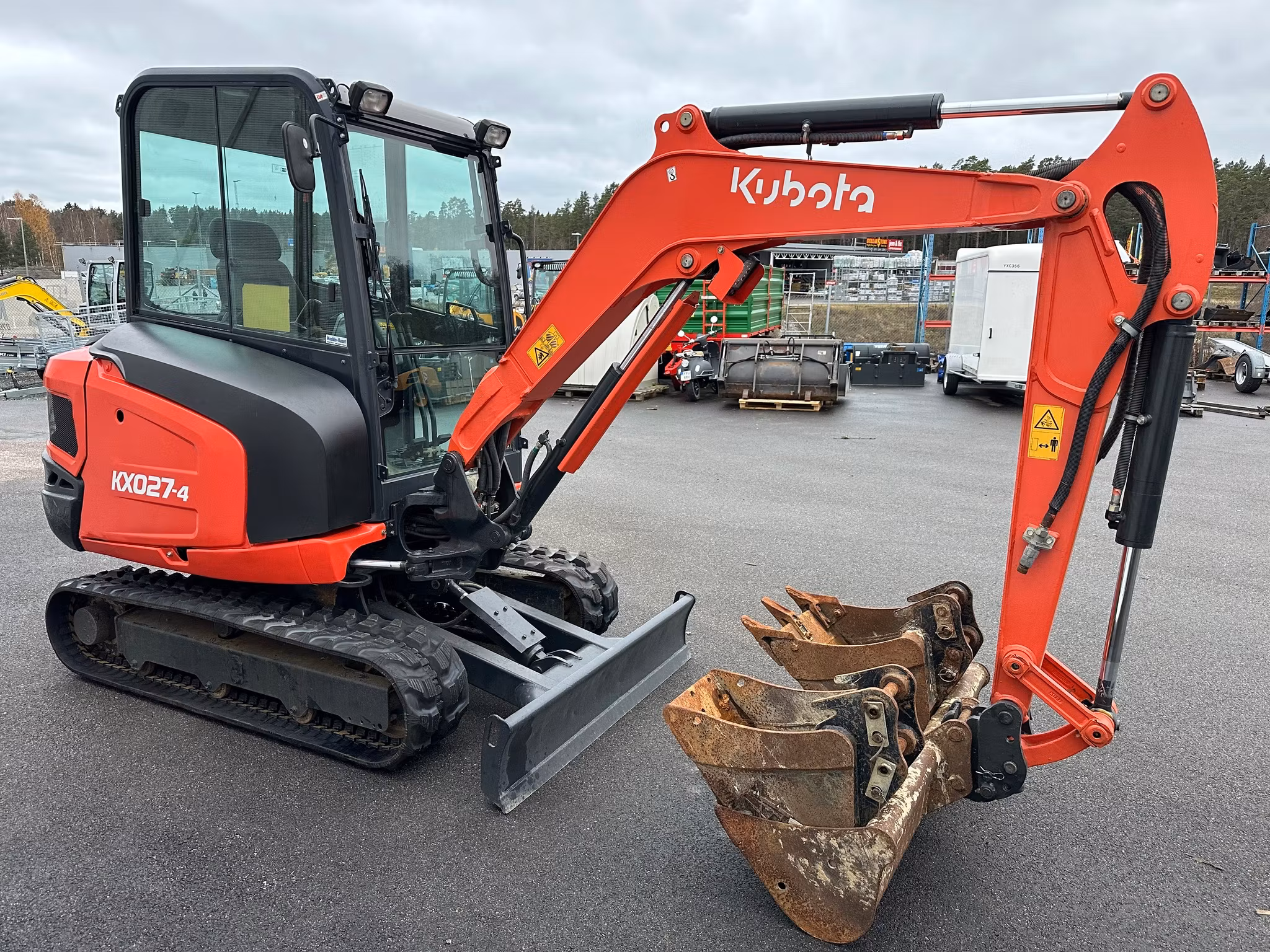 Kubota KX027-4