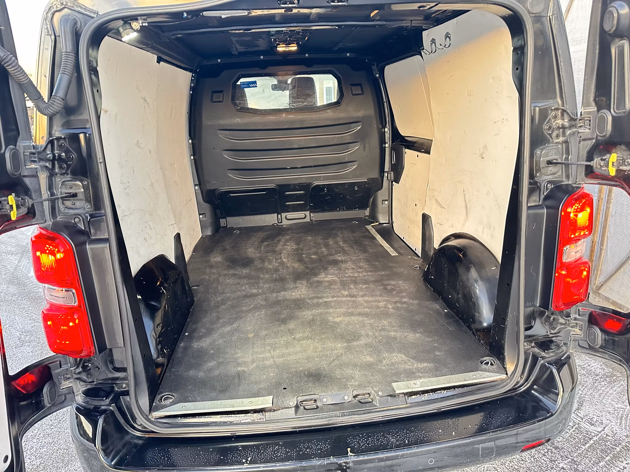 Peugeot Expert L2 PRO 177hk -SÅLD-