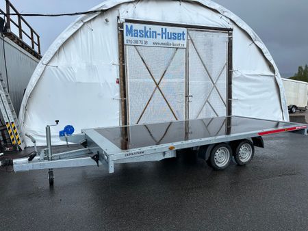 Plattformssläp 4521 Temared 2700kg