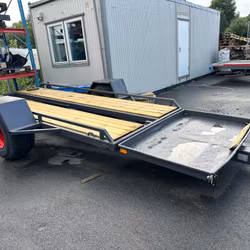 Maskintransport med tipp / 4,5ton