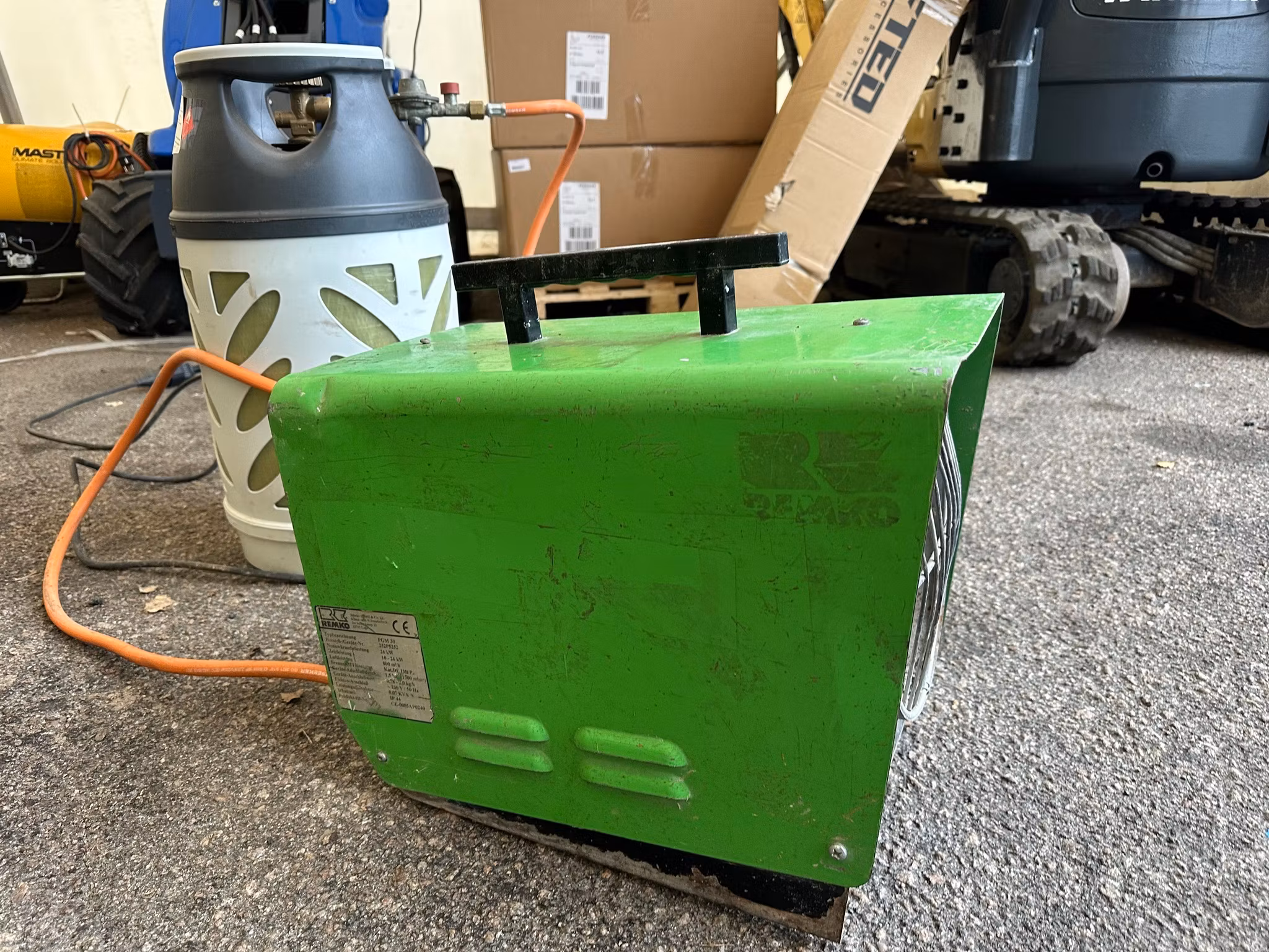 Gasolvärmare Remko PGM 30 10-26kW med termostat