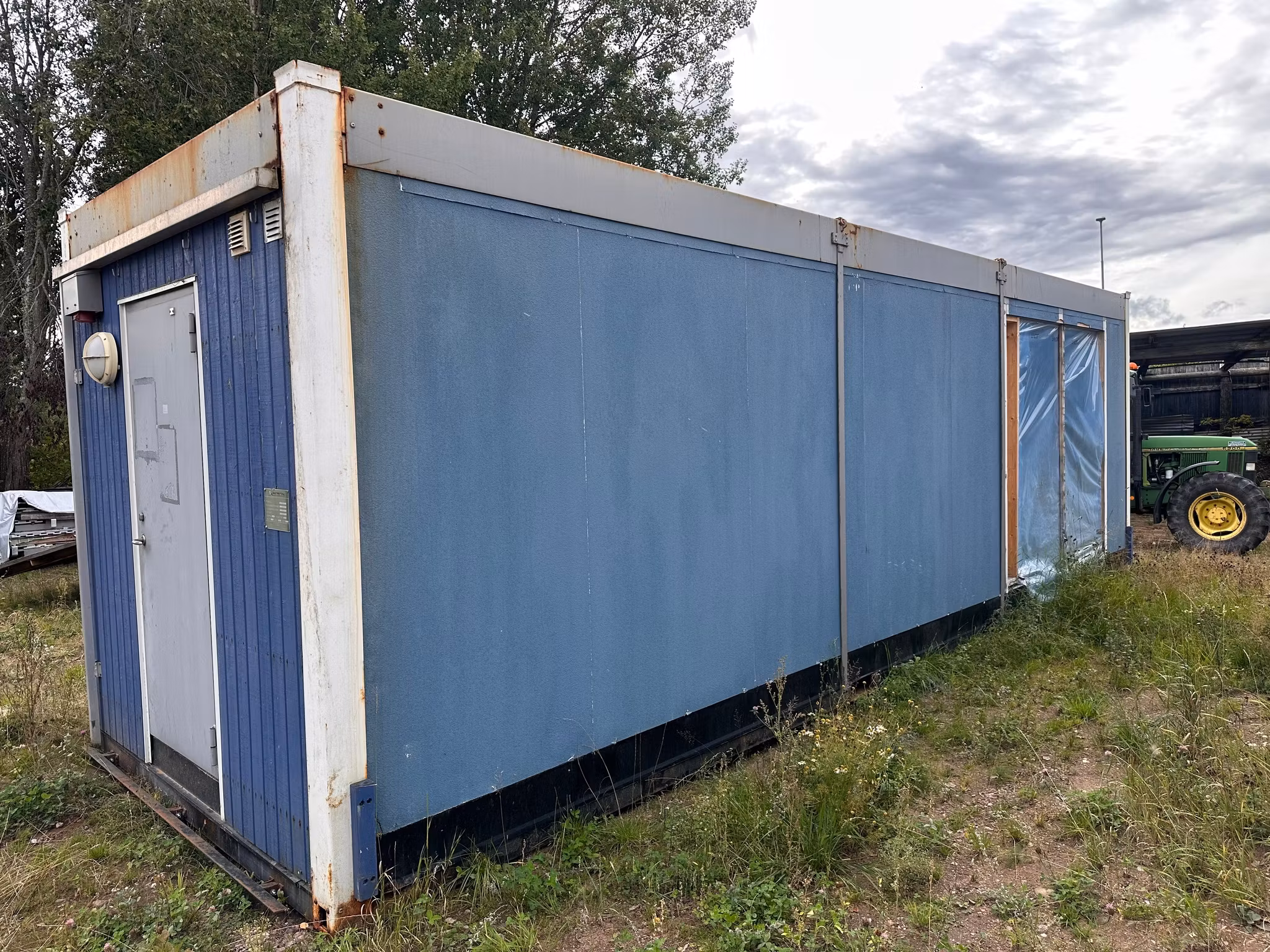Attefallshus / manskapsbod