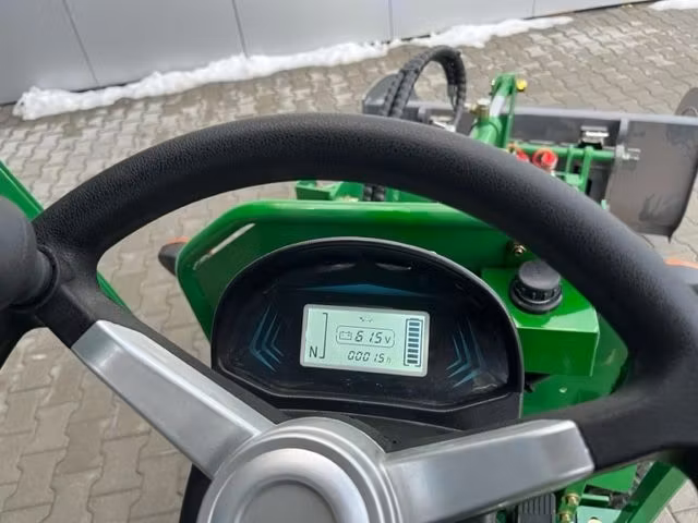 Multiloader E50 Elektrisk minilastare