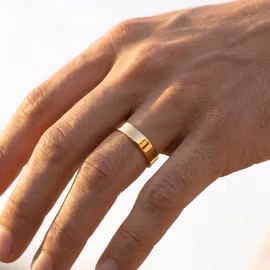 Arc Ring 4mm Gold