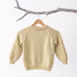 Strikkepakke: Olivia i Myk Merino by The Knitting Stories
