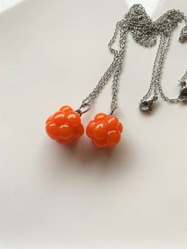 Hjortron halsband