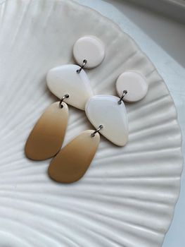 Beige ombre