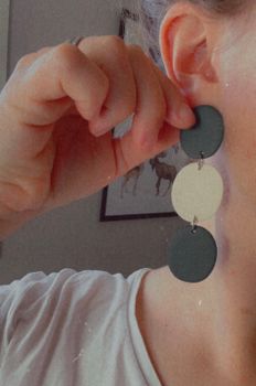 Smooth stone (leo)