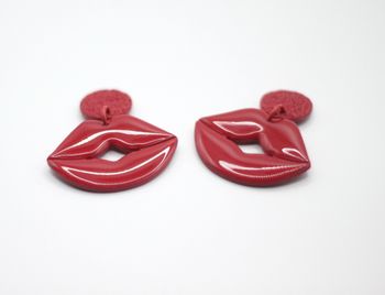 Läppar (röd/gloss)
