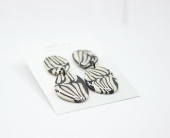 Glossy stone (mönstrad)