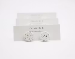 Studs (svart stänk)