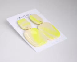 Soft edges (neongul/melerad gloss)