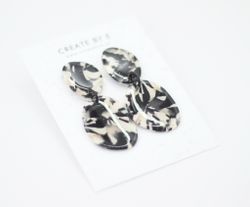 Glossy stone (melerad)
