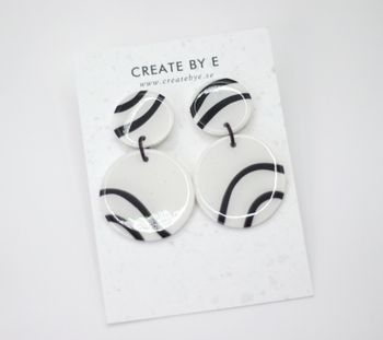 Glossy circle (vit/svart mönster)