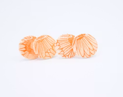 Glossy studs sunflower (1,5cm)