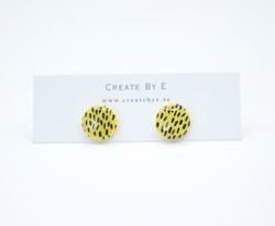 Glossy studs (1cm)