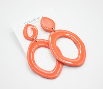 Shiny (orange)