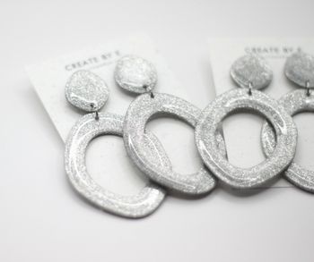 Shiny (silver/glitter)