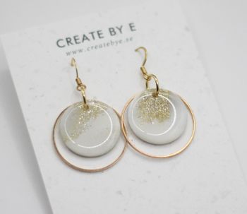 Glossy circle (vit/glitter)