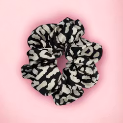 Scrunchie Svart/vit leo