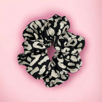 Scrunchie Svart/vit leo