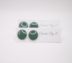 Glossy studs (mörkgrön) 1,5cm