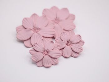 Blommor studs (gammelrosa)