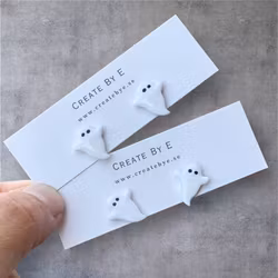 Glossiga studs spöken