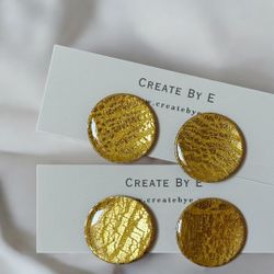 Glossy studs (guld)