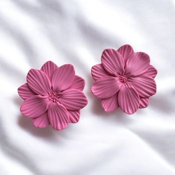 Större blommor studs (rosa)
