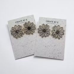 Studs glossig blomma