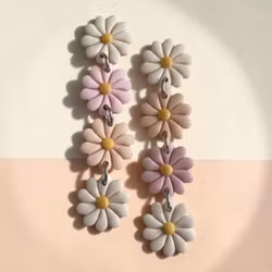 Blommor på rad (rosa/peach)