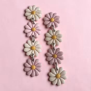 Blommor på rad (rosa/vit)