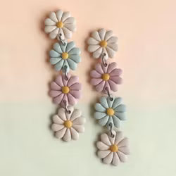 Blommor på rad (grön/rosa)