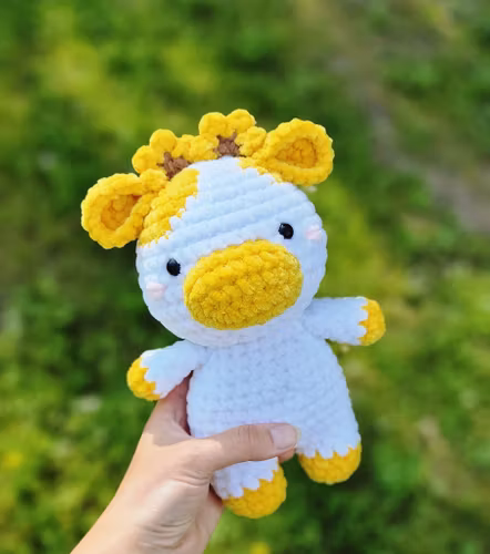 Sunflower cow