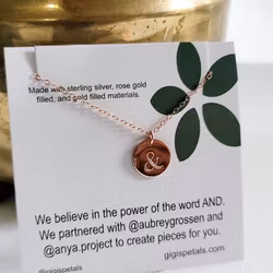 Gigis Petals - & Gullkjede