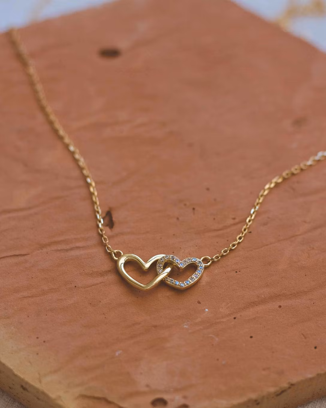 Everly Made - Linked Heart - Pappas Jente - Gullkjede