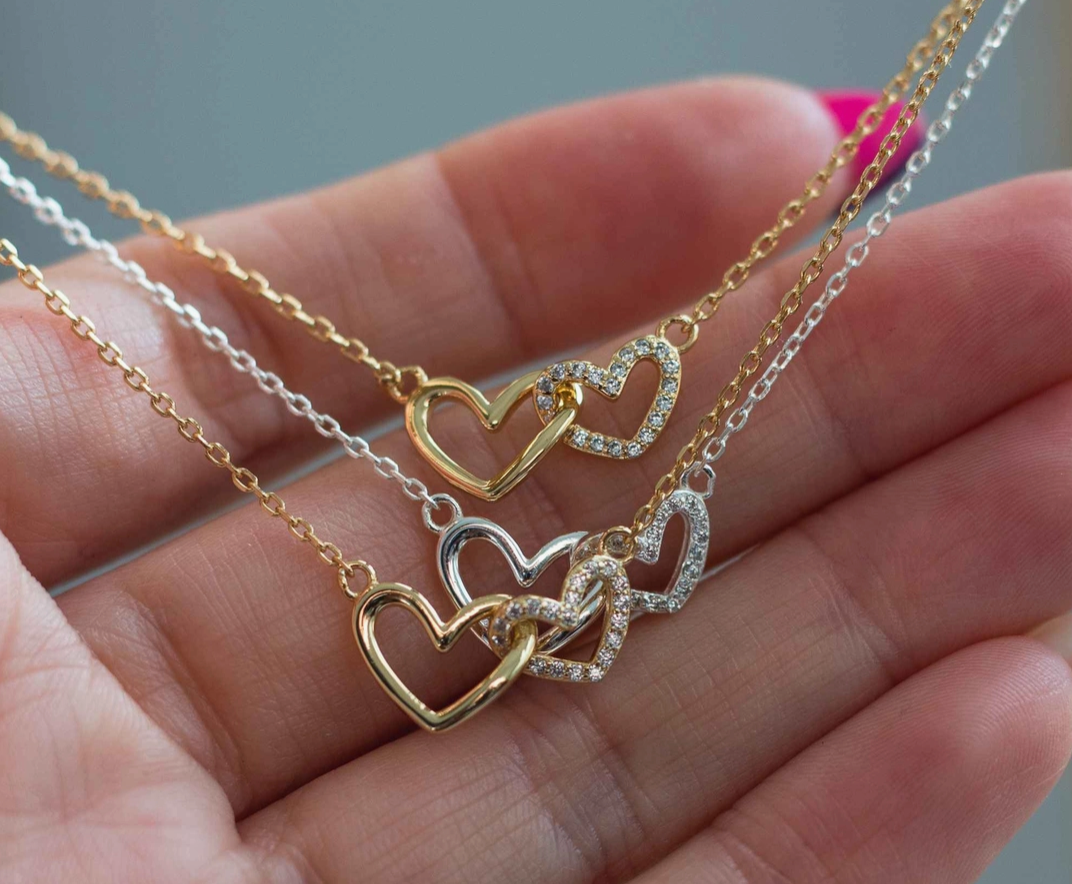 Everly Made - Linked Heart - Mamma - Gullkjede