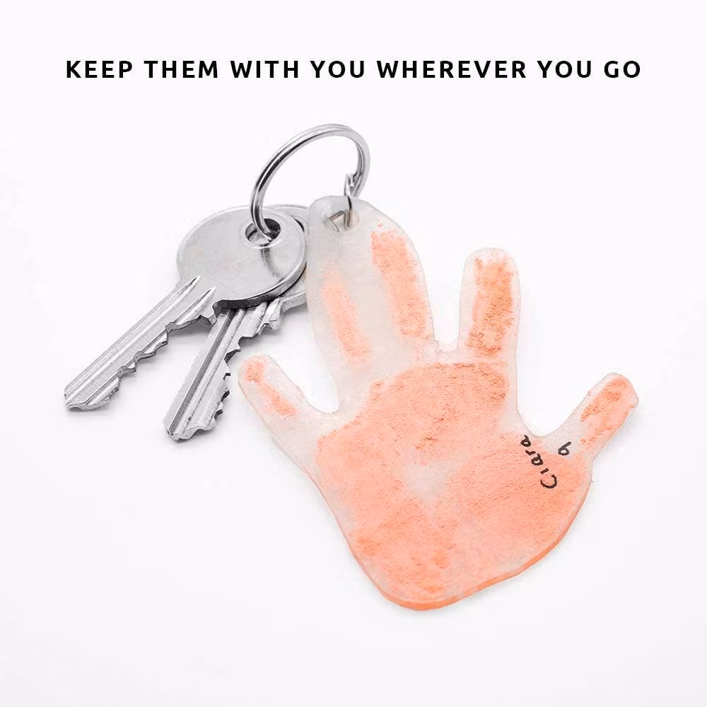 Pikkiiki - Hand Print Shrink Key Chain Kit