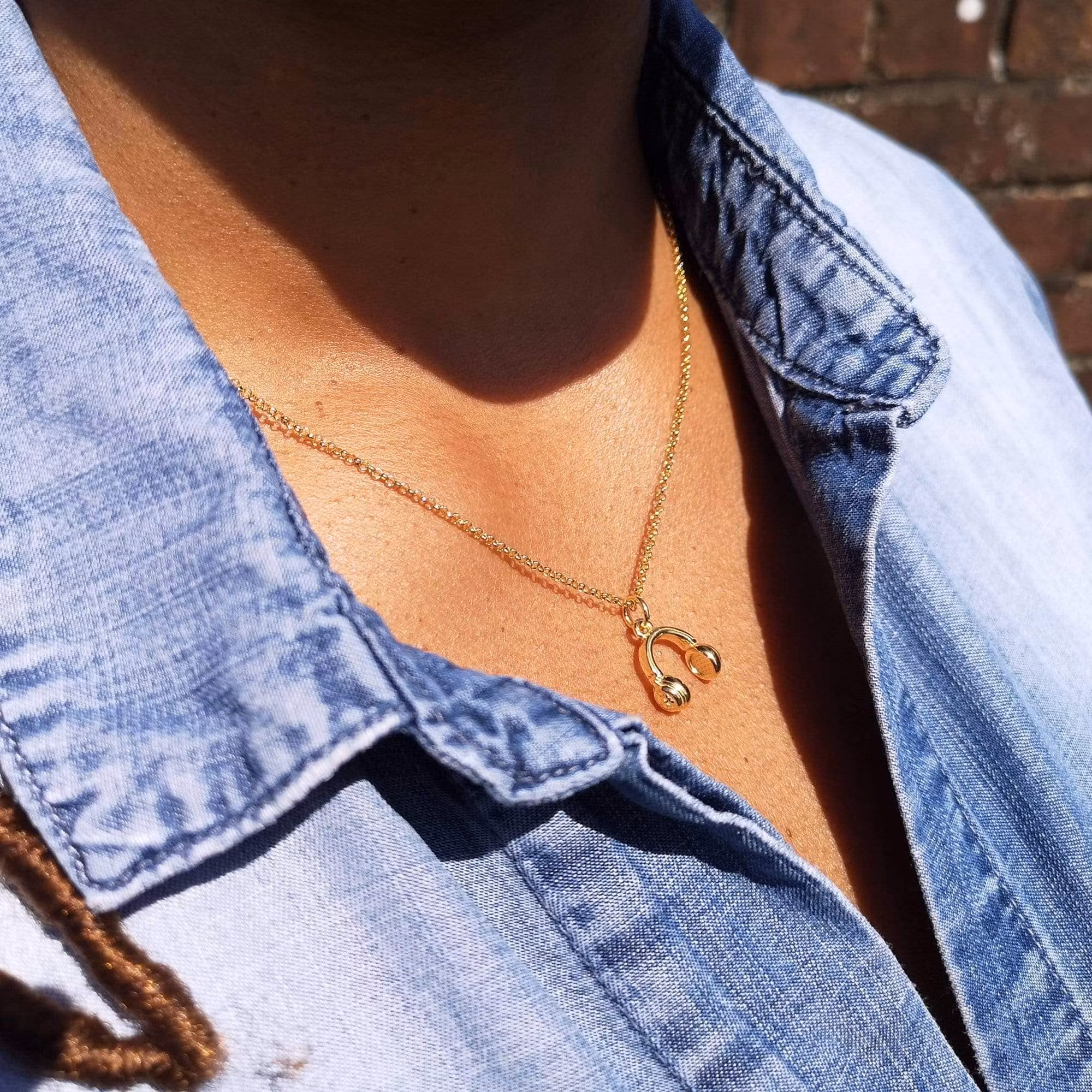 Lily Charmed - Headphones Gold Necklace