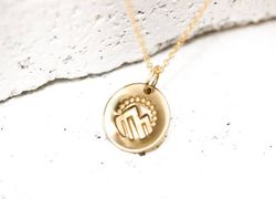 "Pieces of me Gold Necklace" - Adventurous