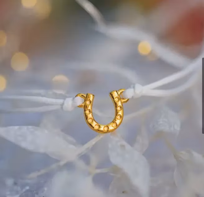 Letterbox Love - Good Luck - Wish Bracelet