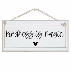 Crafty Clara Wooden Sign - "Kindess is Magic"