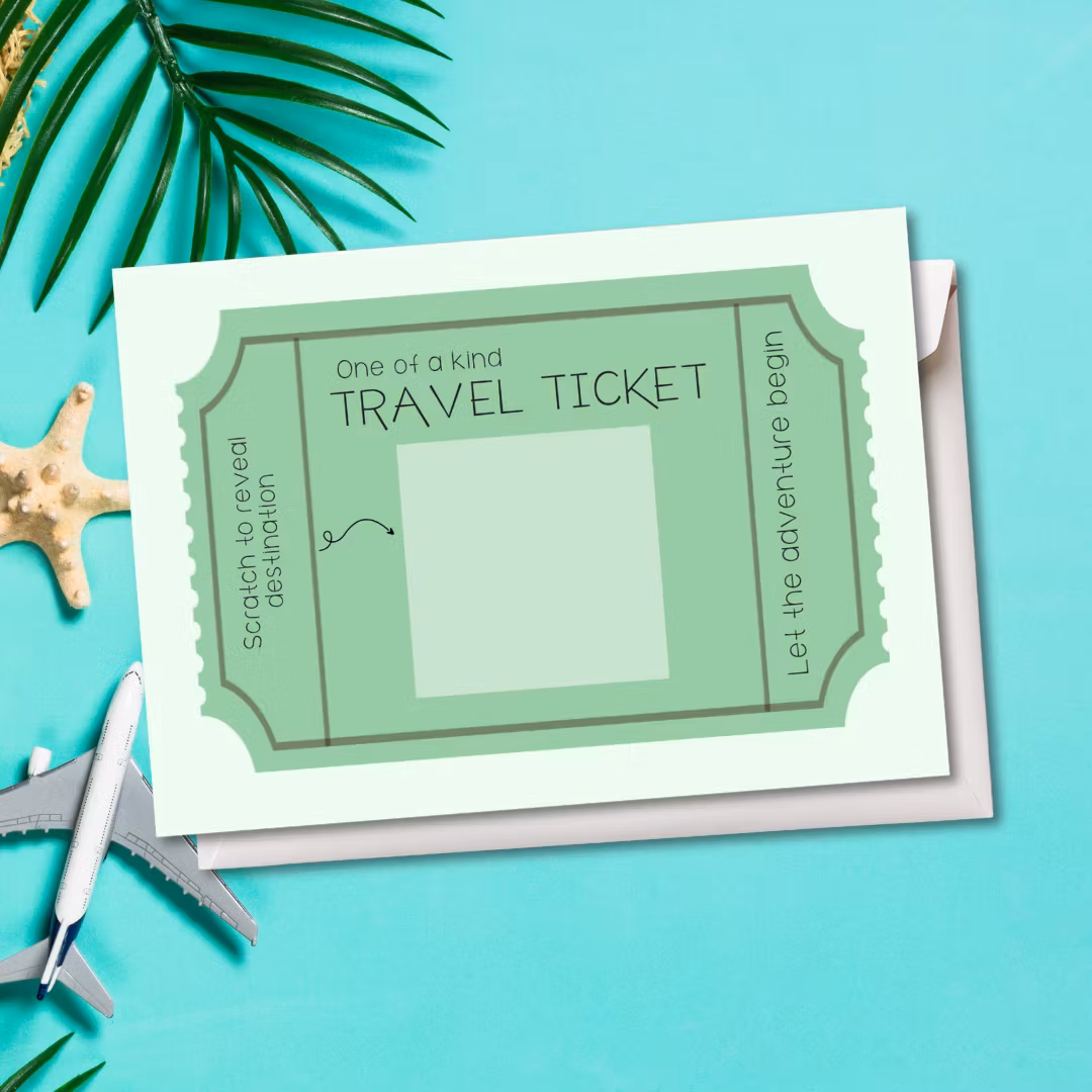 Raus Hverdag - Travel Ticket Skrapekort